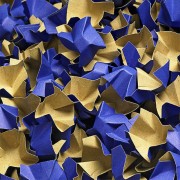 DECOFILL dekorative Papier-Verpackungschips Polsterchips, blau, 400 Liter